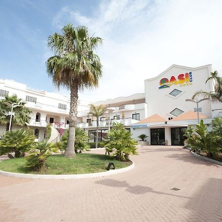 Oasiclub Hotel Vieste Bagian luar foto