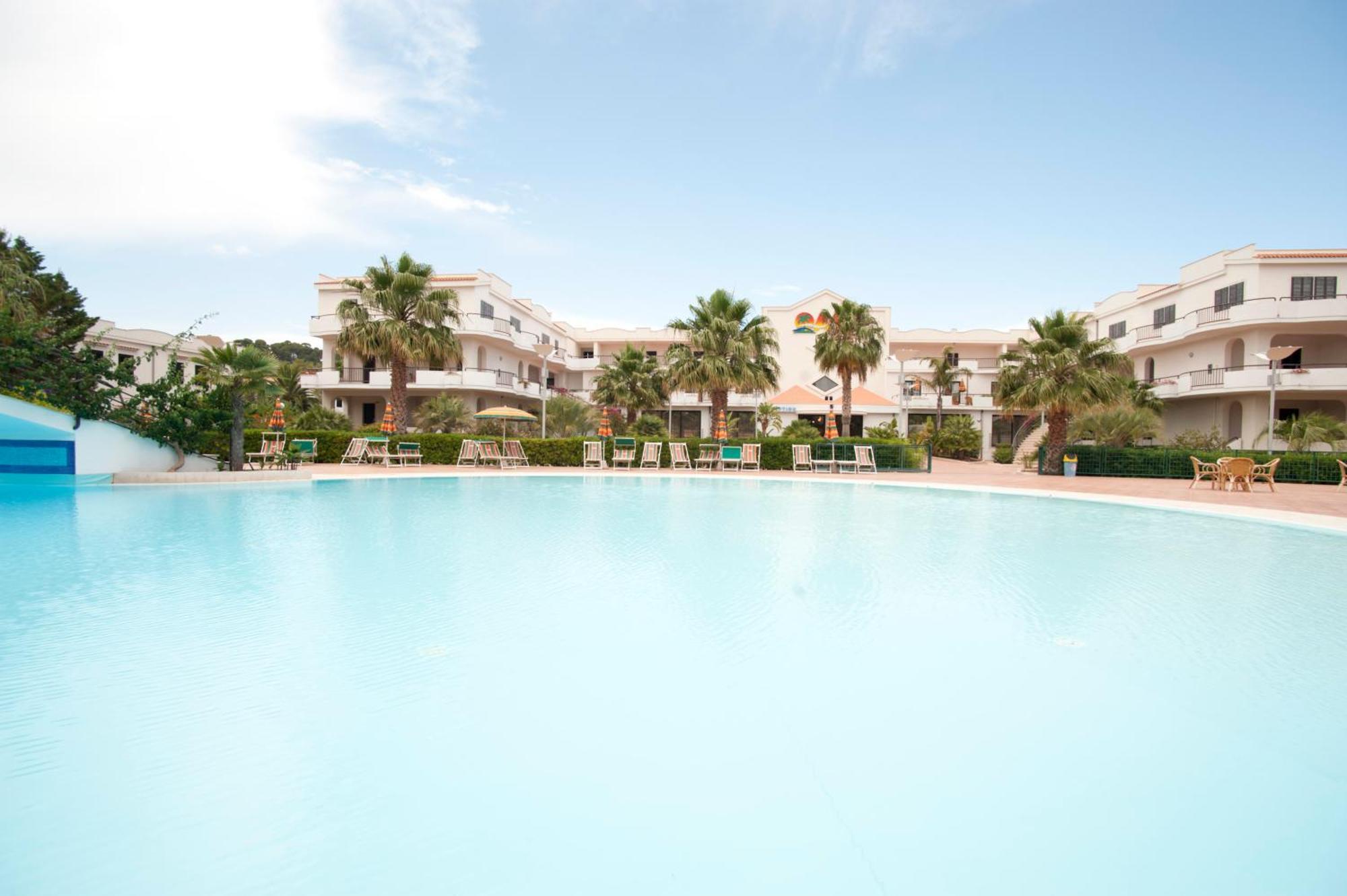 Oasiclub Hotel Vieste Bagian luar foto